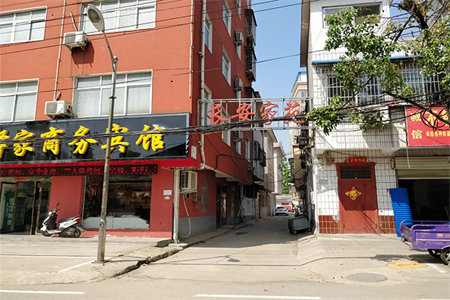 城西双龙小区3室1厅1卫88m2中档装修